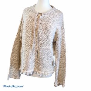 Billabong Women’s sweater knit top medium